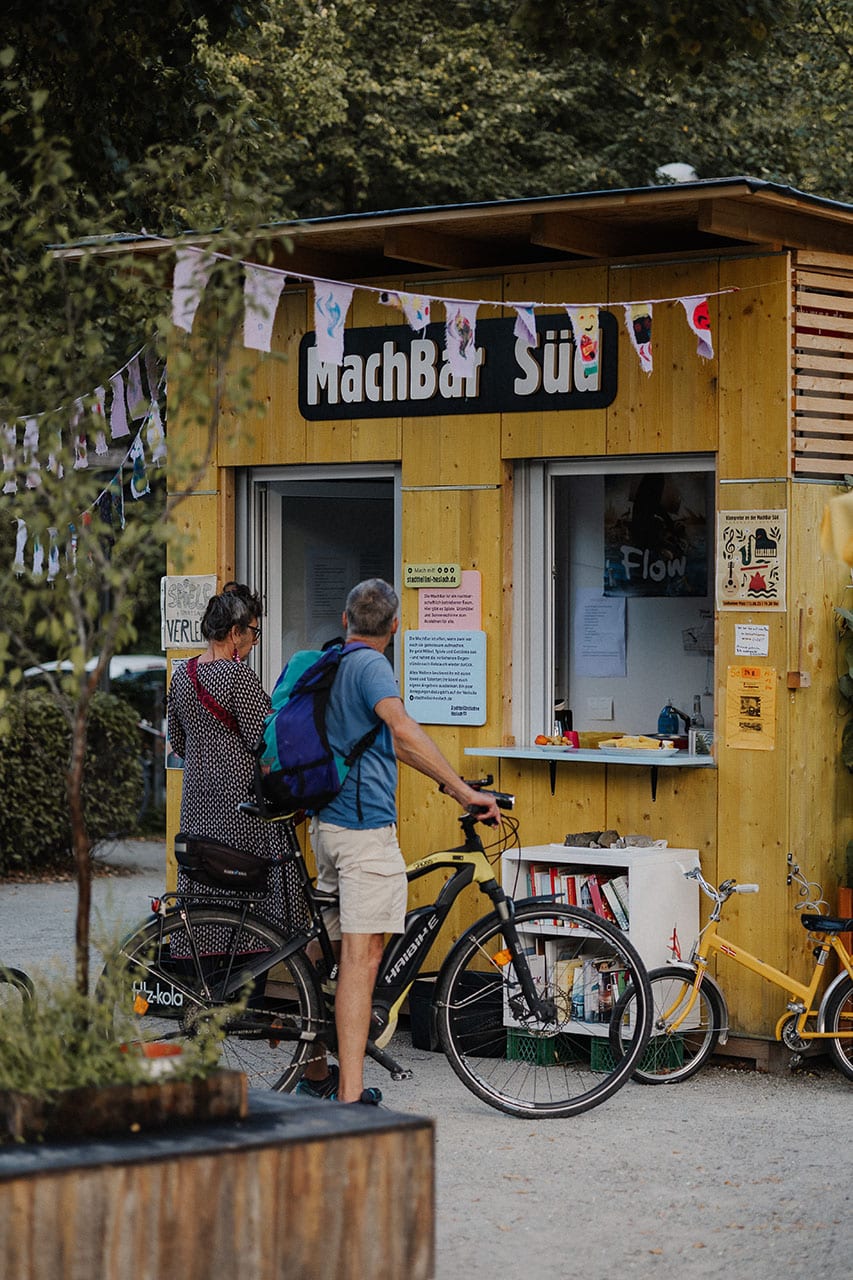 Stadtteilinitiative Stuttgart Machbar IB Kugel MachBar 13.08.2025 1535