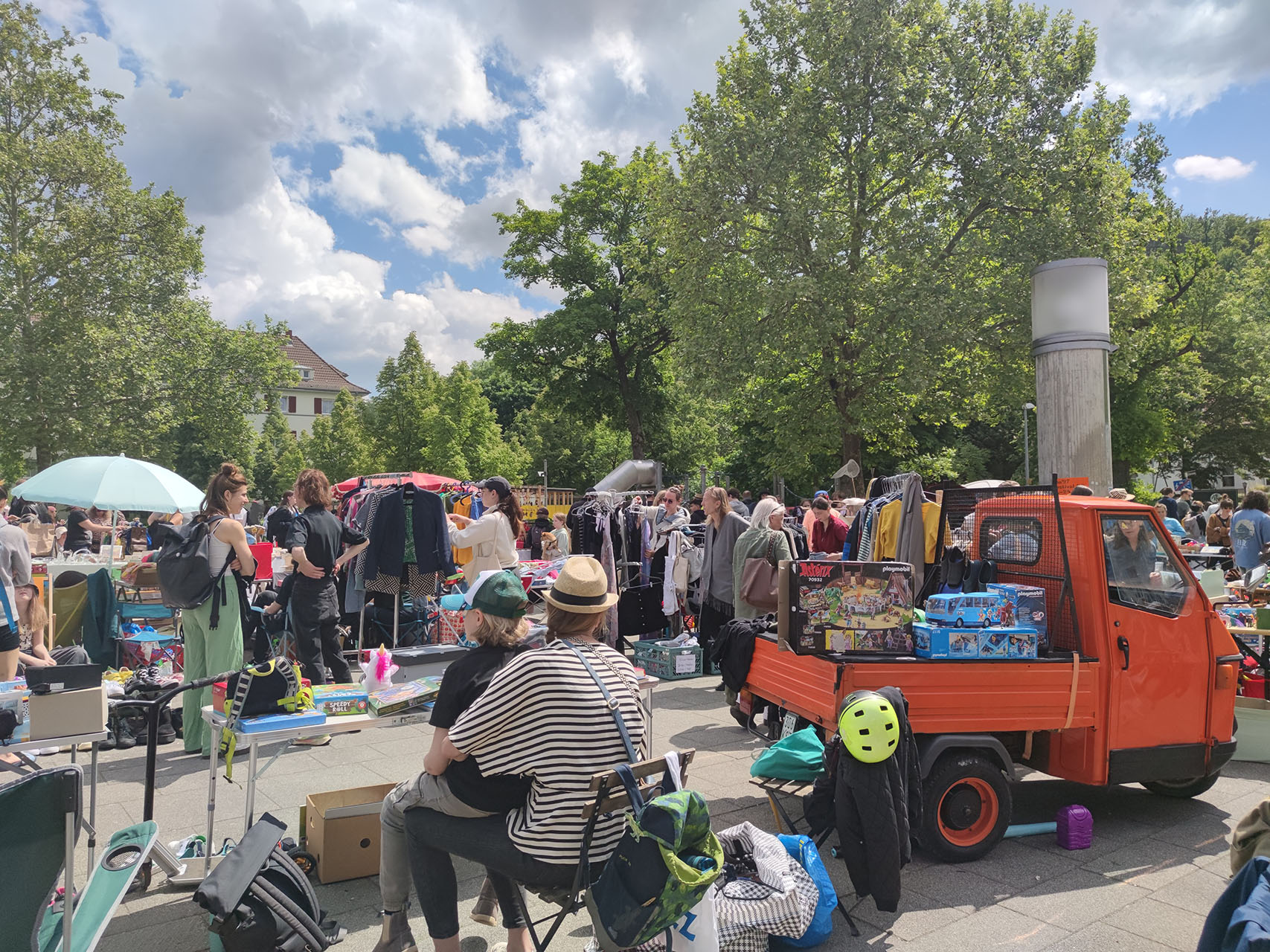 Stadtteilinitiative Stuttgart Nachbarschaftsflohmarkt IMG 20250517 121453