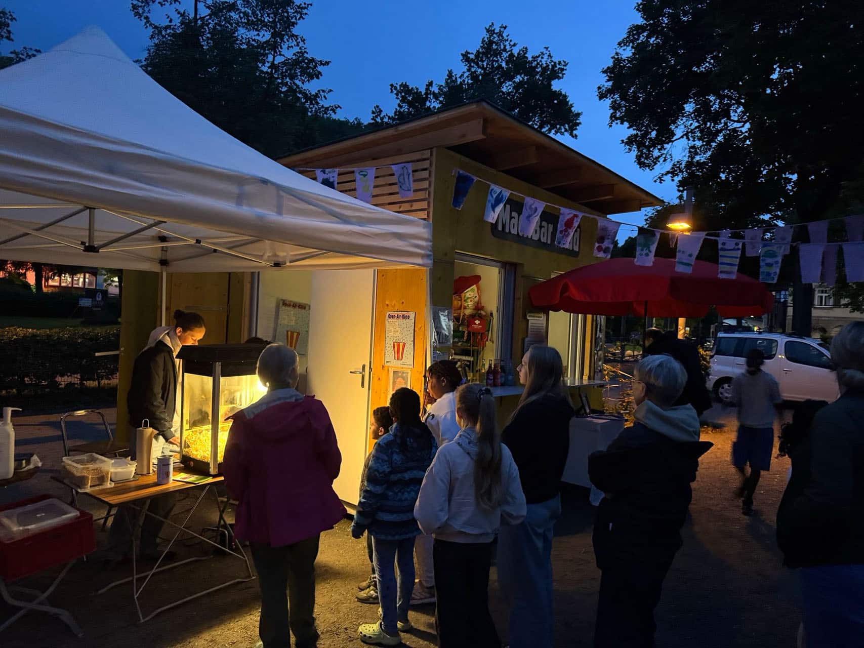 Stadtteilinitiative Stuttgart Open Air Kino signal 2025 08 01 213707